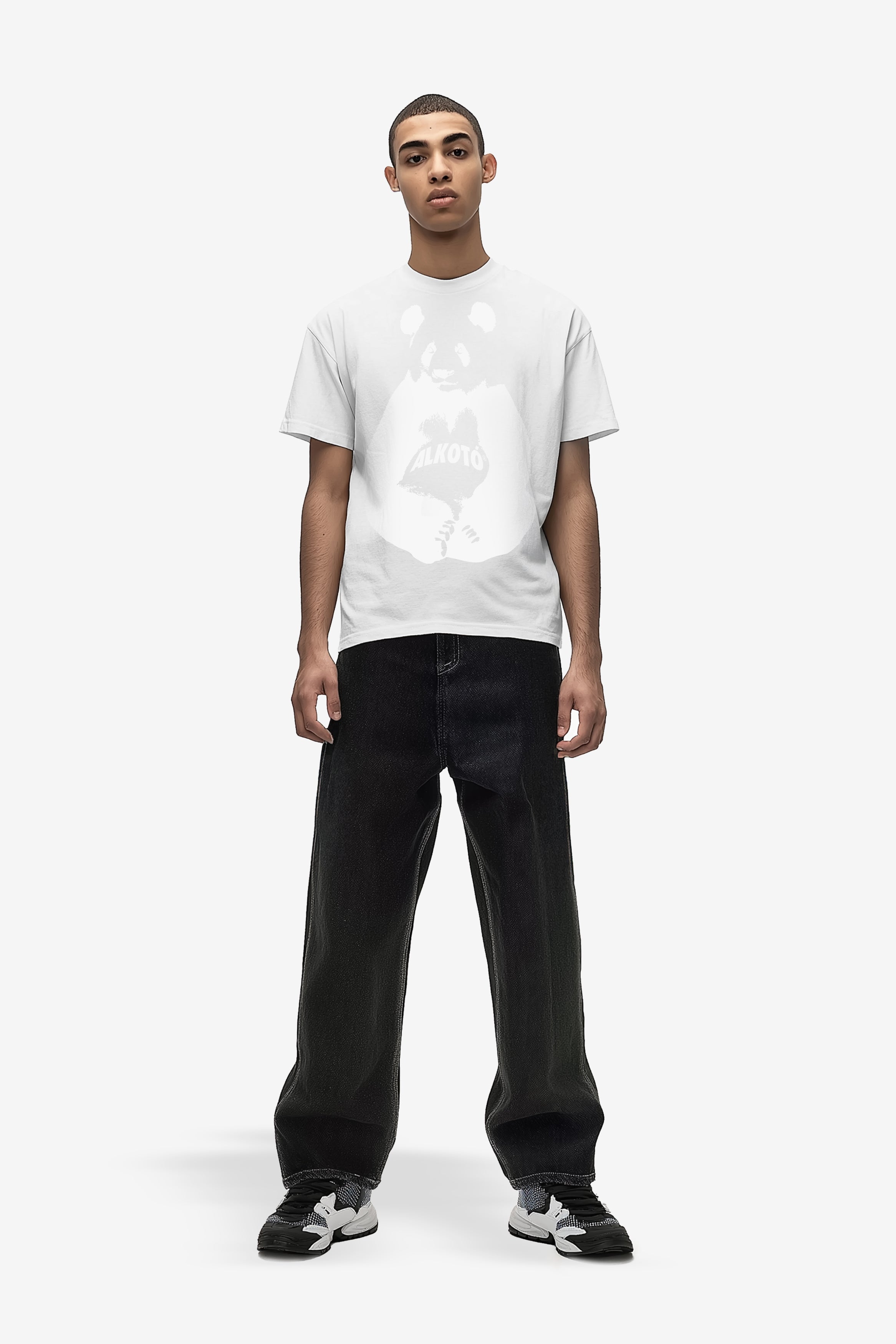 CARE.TEE-PRE-WHITE